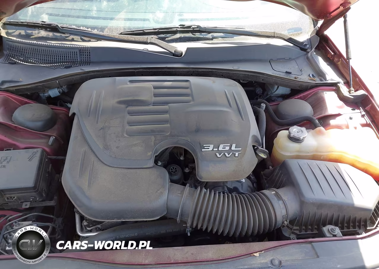 2021 Chrysler 300 300S VIN:2C3CCABG0MH634287 - 10