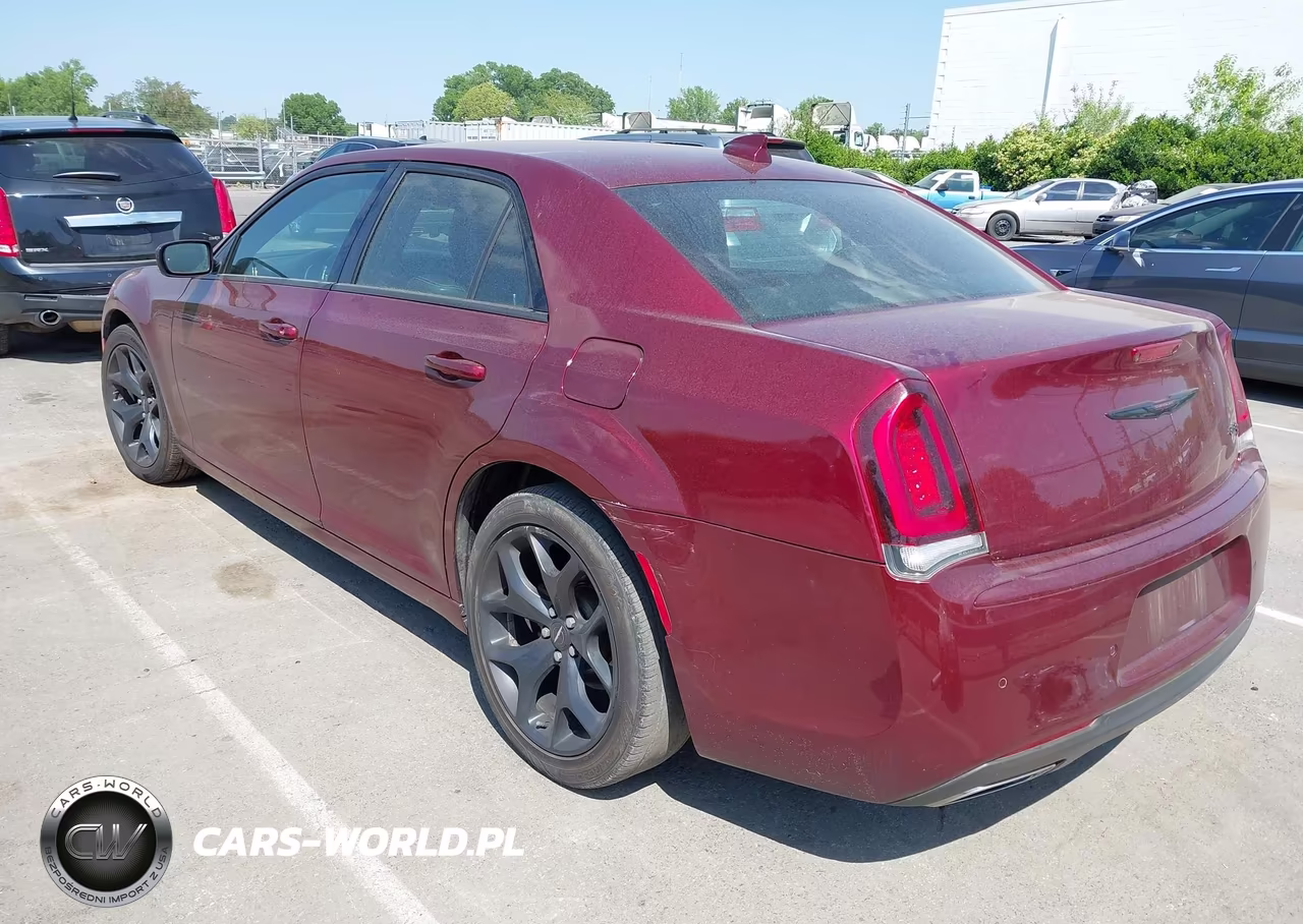 2021 Chrysler 300 300S VIN:2C3CCABG0MH634287 - 3