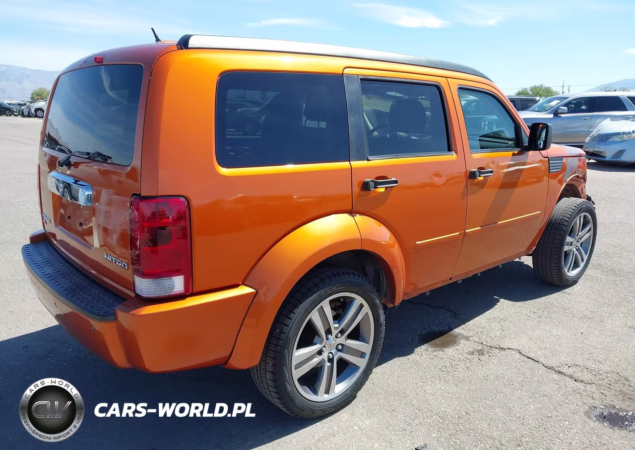 2011 Dodge Nitro Detonator VIN:1D4PT6GX3BW589303 - 4