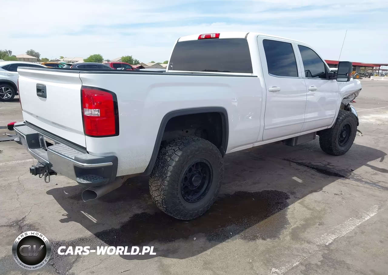 2015 GMC Sierra 2500Hd Sle VIN:1GT12YE84FF568737 - 4