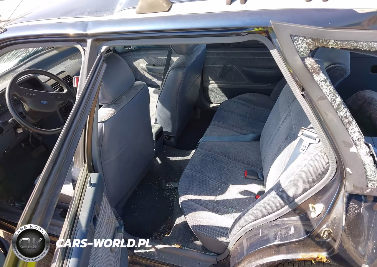 1993 Ford Escort Lx VIN:1FAPP15J7PW371736 - 8