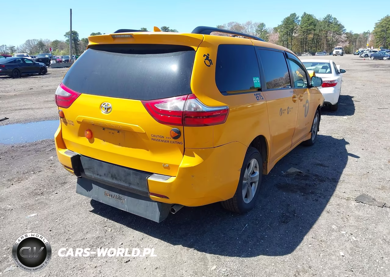 2020 Toyota Sienna Le VIN:5TDKZ3DC0LS086092 - 4