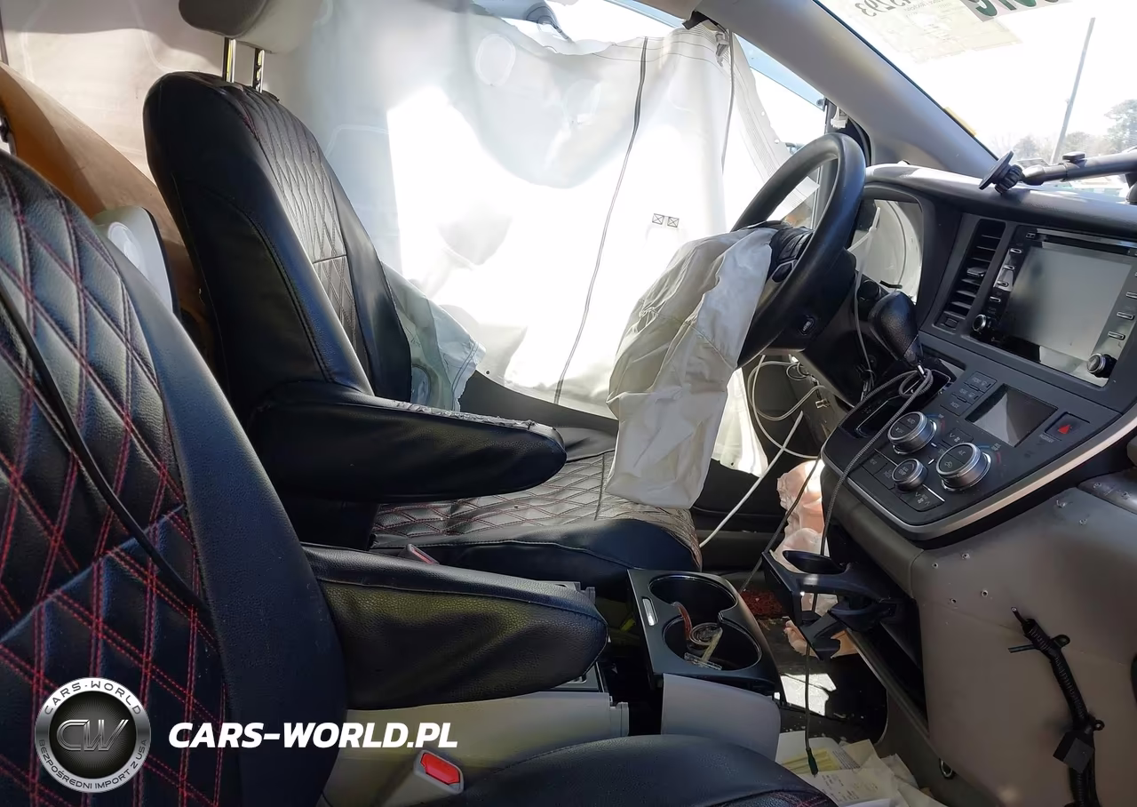 2020 Toyota Sienna Le VIN:5TDKZ3DC0LS086092 - 5
