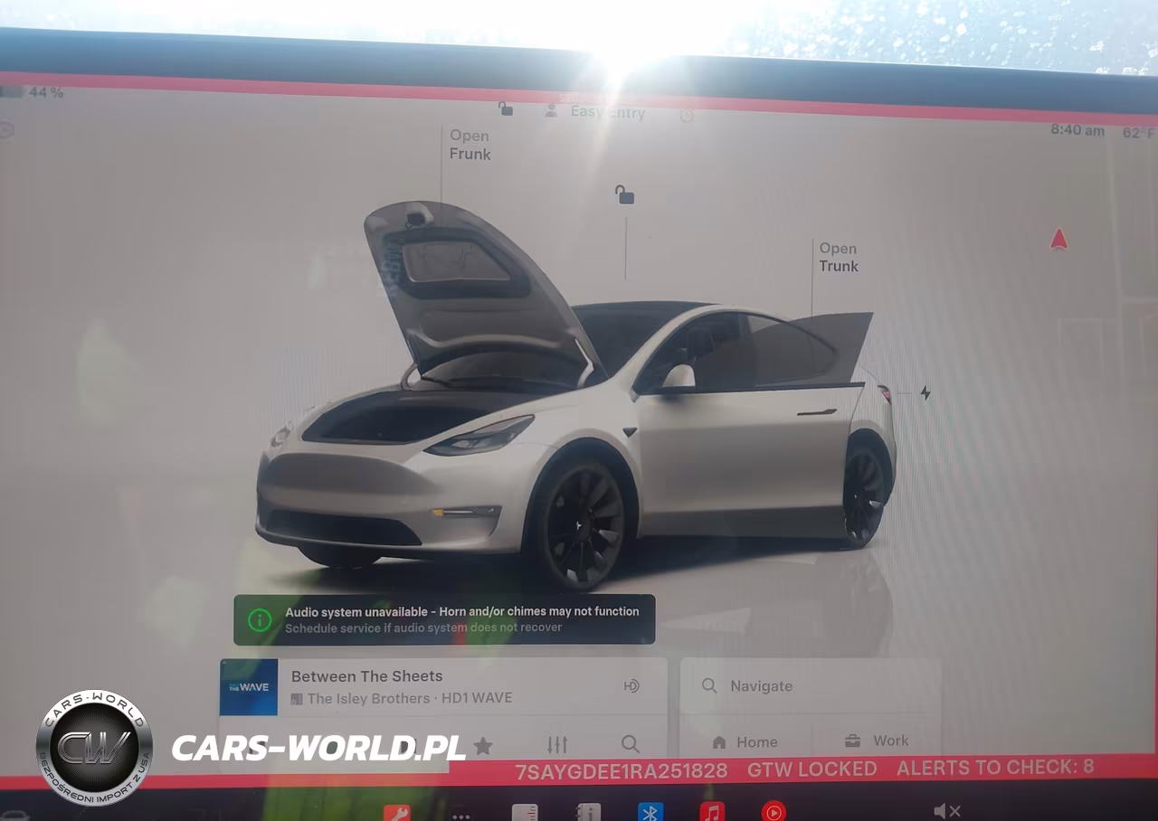 2024 Tesla Model Y Long Range Dual Motor All-Wheel Drive VIN:7SAYGDEE1RA251828 - 18