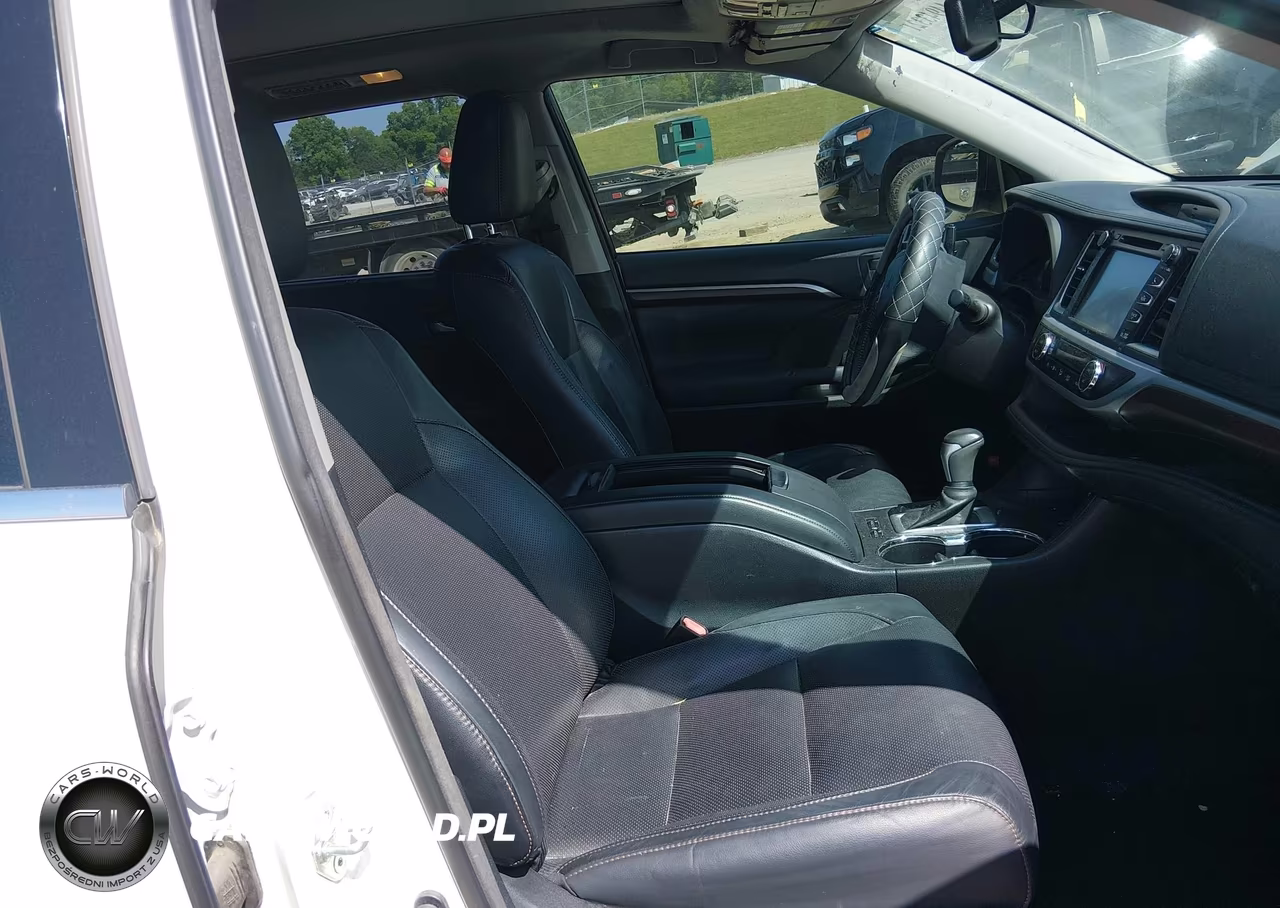 2015 Toyota Highlander Limited Platinum V6 VIN:5TDDKRFH3FS201278 - 5