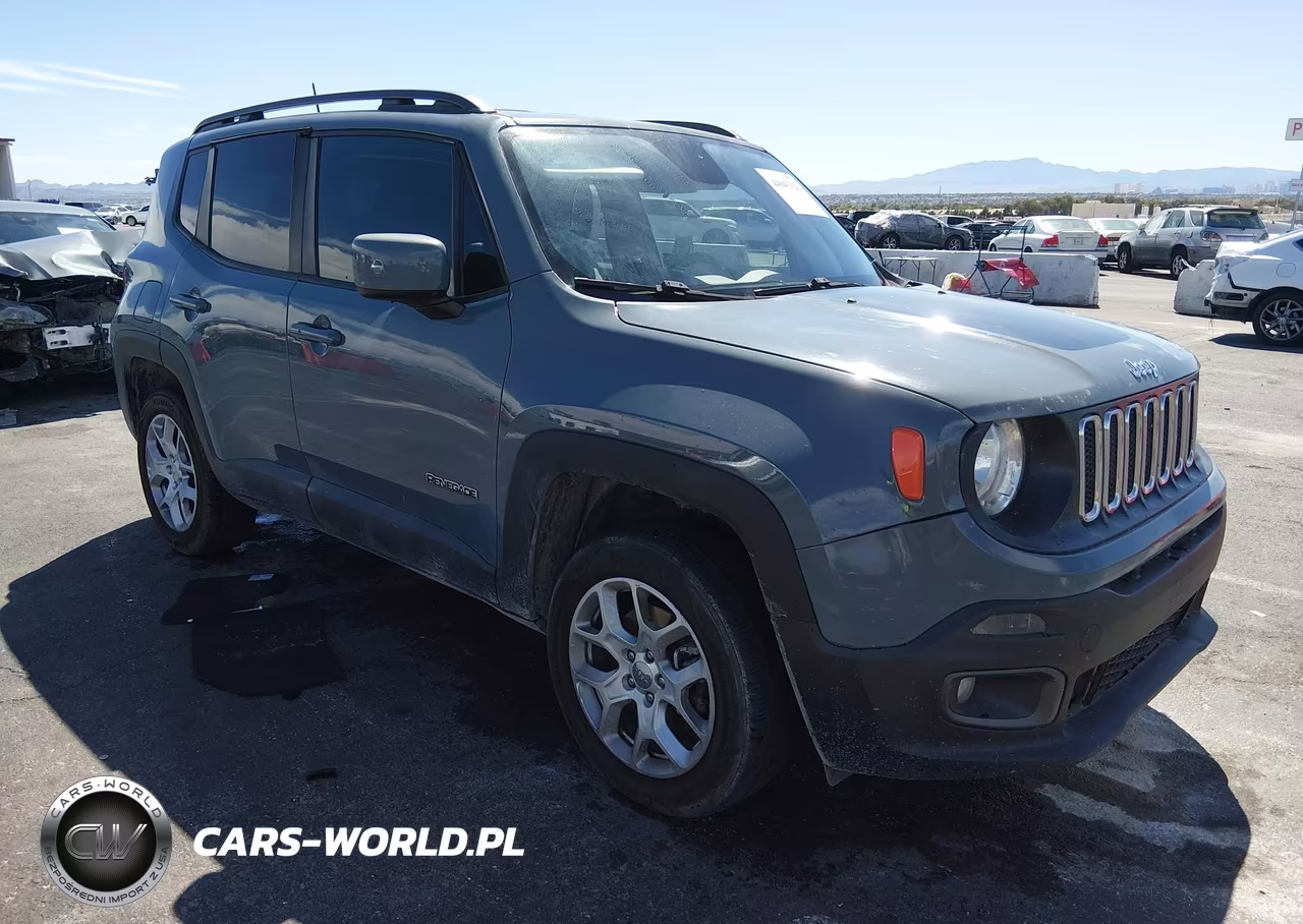 2018 Jeep Renegade Latitude 4X4 – zdjęcie 1 z 17