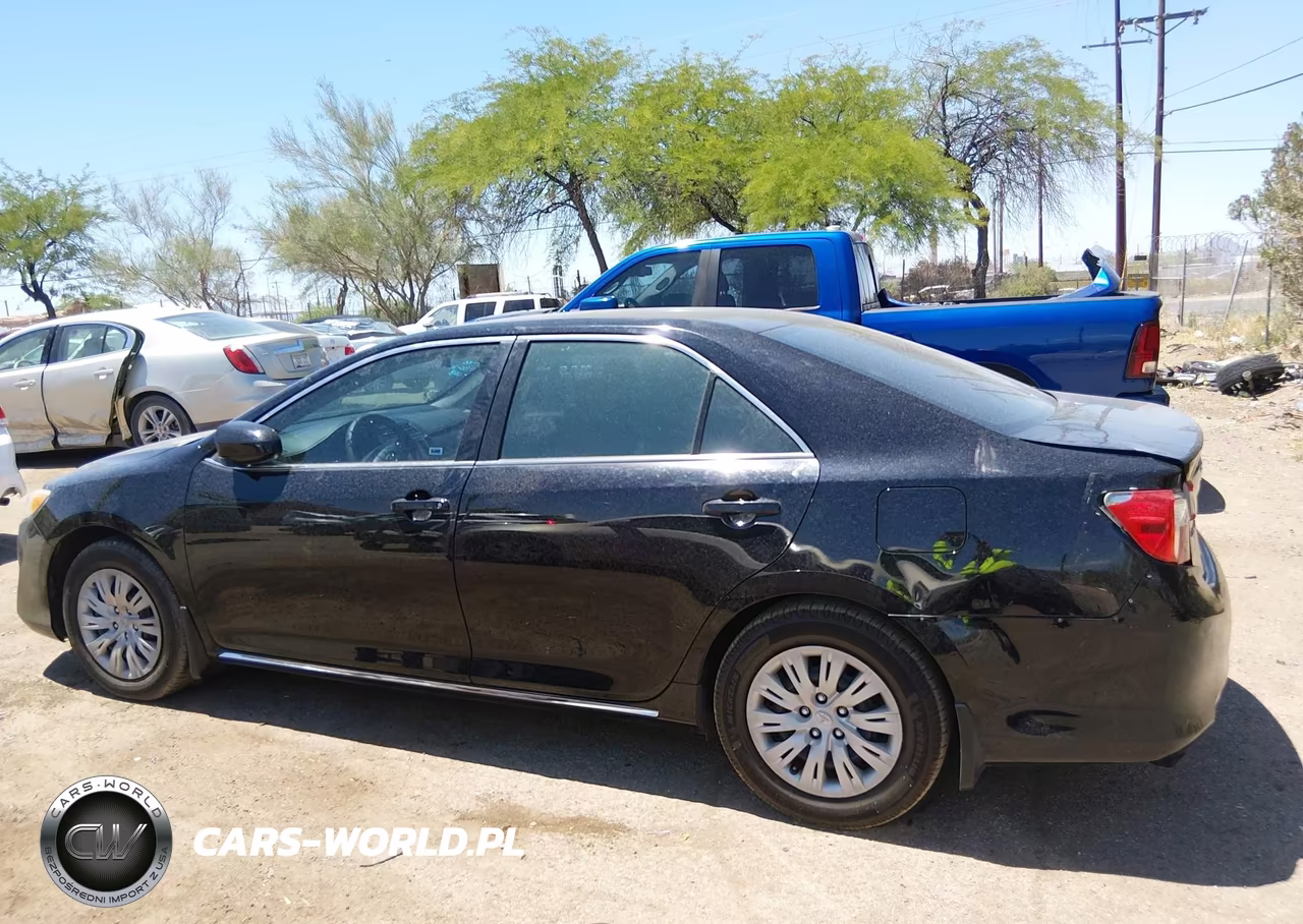 2014 Toyota Camry Le VIN:4T4BF1FK0ER343981 - 14