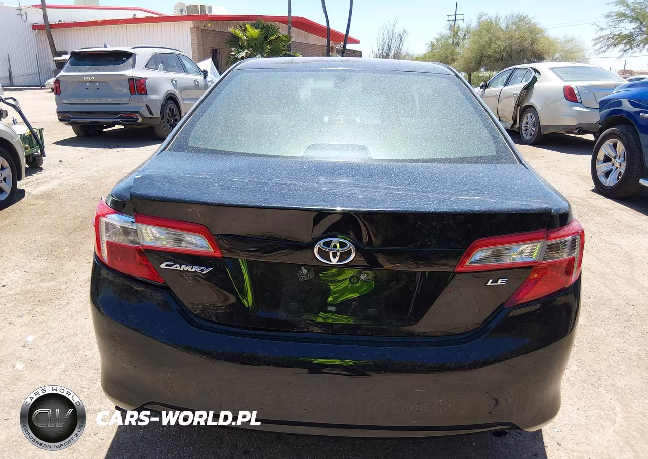 2014 Toyota Camry Le VIN:4T4BF1FK0ER343981 - 16