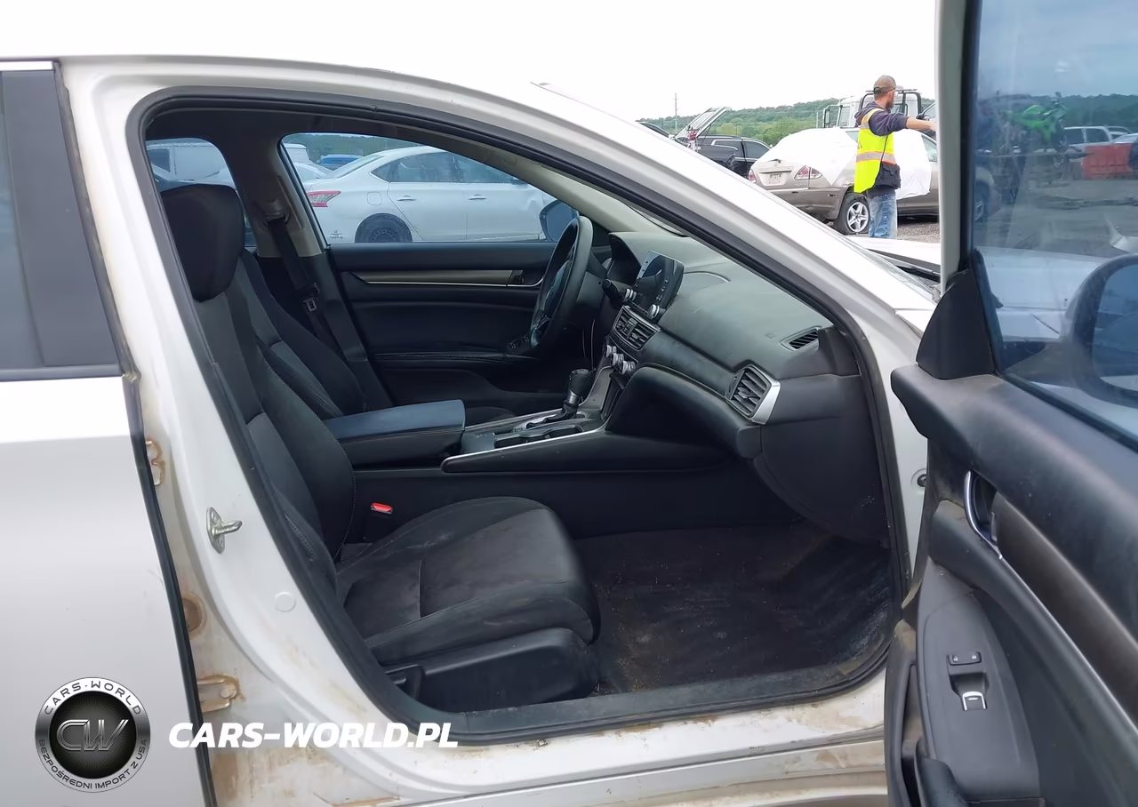 2018 Honda Accord Lx VIN:1HGCV1F18JA164419 - 5