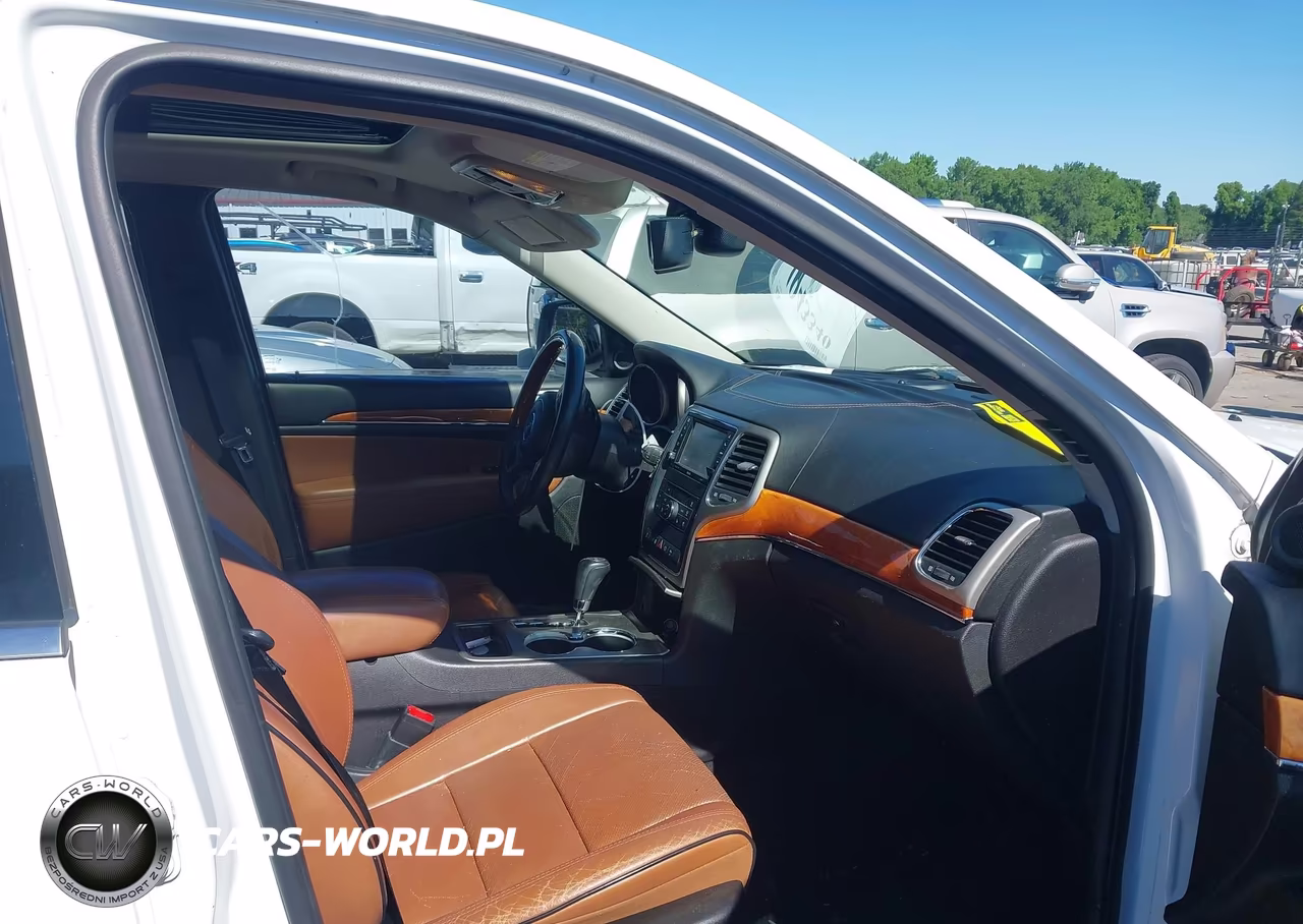 2013 Jeep Grand Cherokee Overland VIN:1C4RJECG5DC529989 - 5