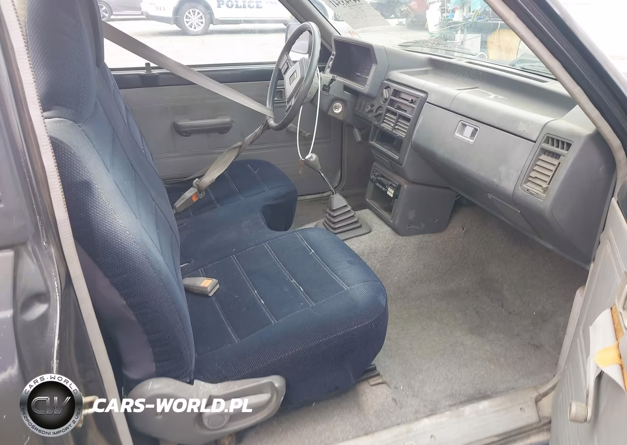 1988 Mazda B2200 Short Bed VIN:JM2UF1132J0329780 - 5