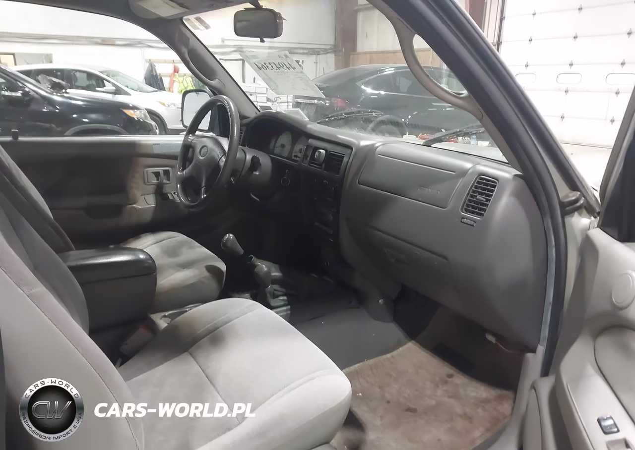 2004 Toyota Tacoma Base V6 VIN:5TEWN72N34Z403294 - 5