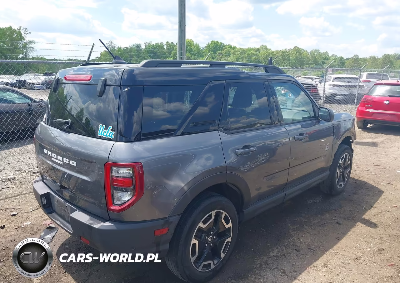 2021 Ford Bronco Sport Outer Banks VIN:3FMCR9C61MRB12248 - 4