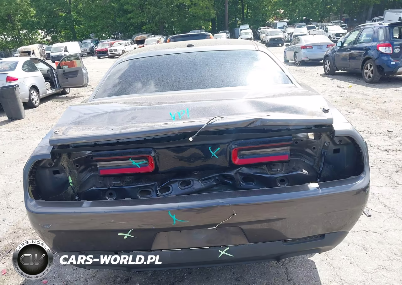 2022 Dodge Challenger Sxt VIN:2C3CDZAG5NH151358 - 17