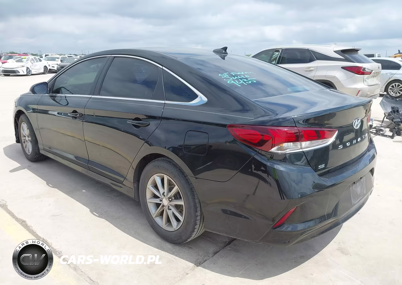 2019 Hyundai Sonata Se VIN:5NPE24AF6KH765049 - 3