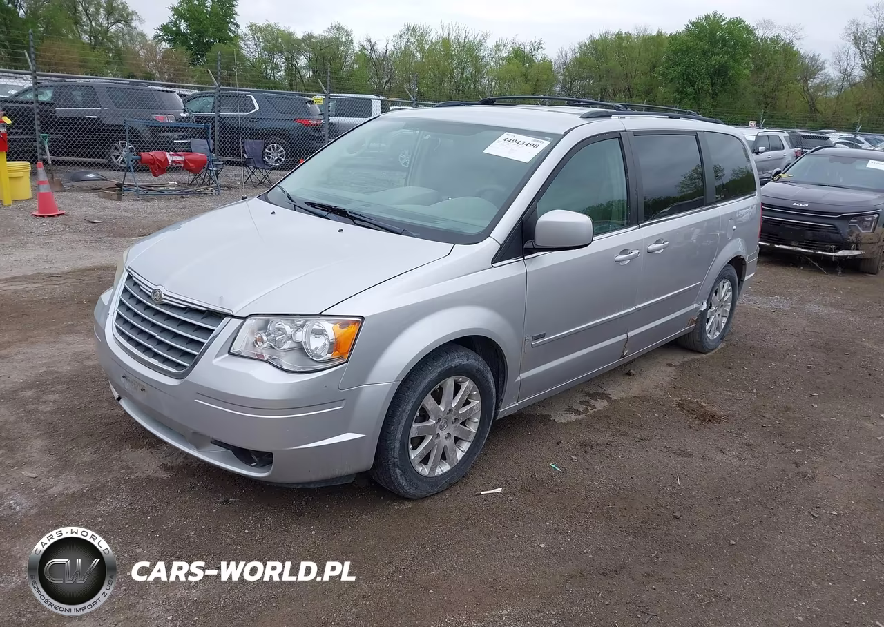 2008 Chrysler Town & Country Touring VIN:2A8HR54P18R844622 - 2