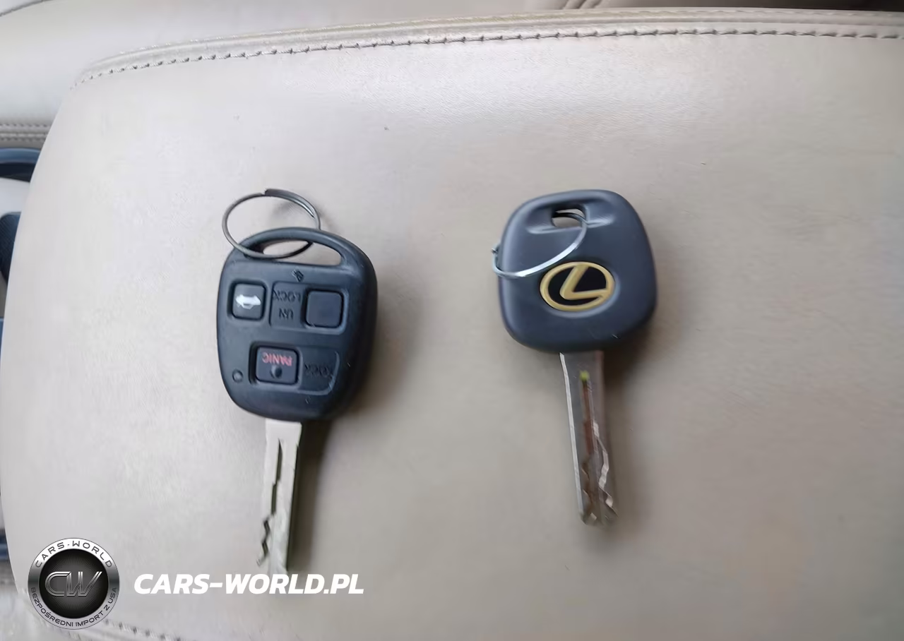 2003 Lexus Es 300 VIN:JTHBF30G430125348 - 11