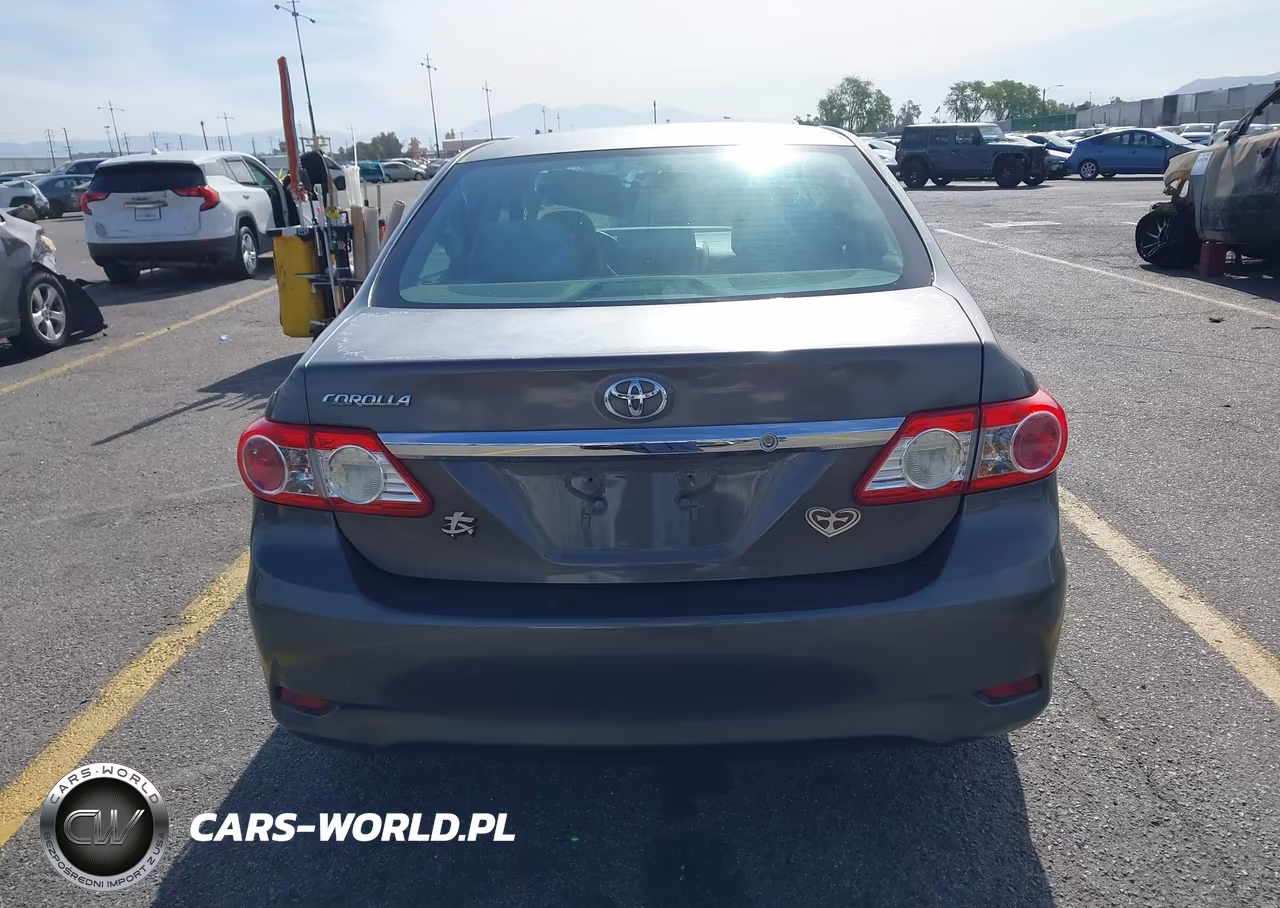 2013 Toyota Corolla L VIN:5YFBU4EE3DP180160 - 17