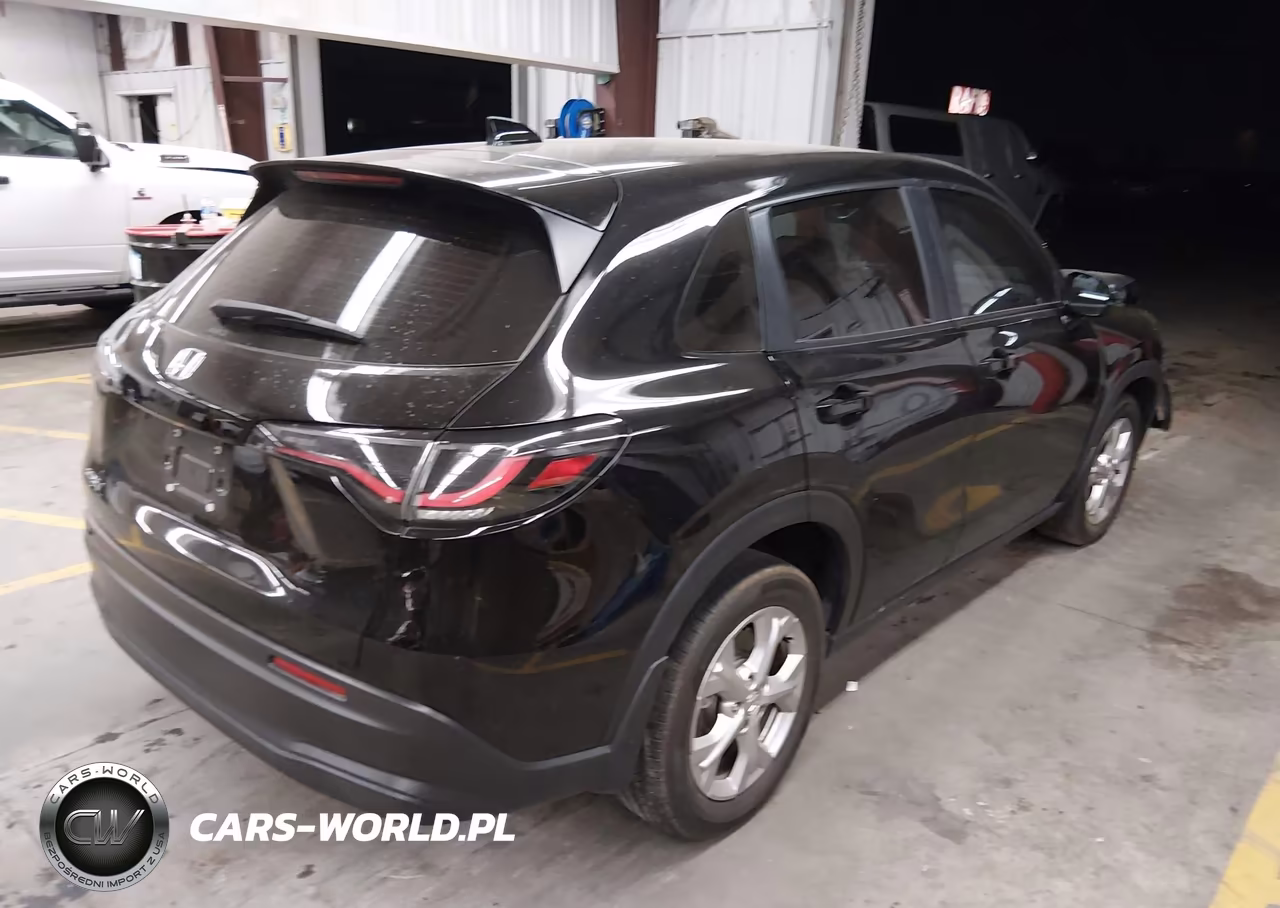 2025 Honda Hr-V Awd Lx VIN:3CZRZ2H31SM716133 - 4