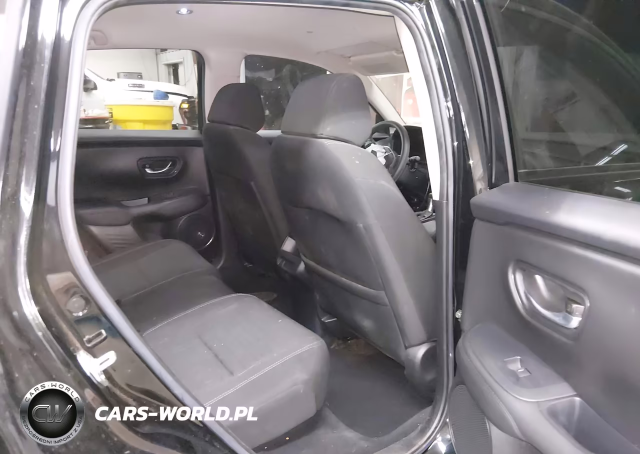 2025 Honda Hr-V Awd Lx VIN:3CZRZ2H31SM716133 - 8
