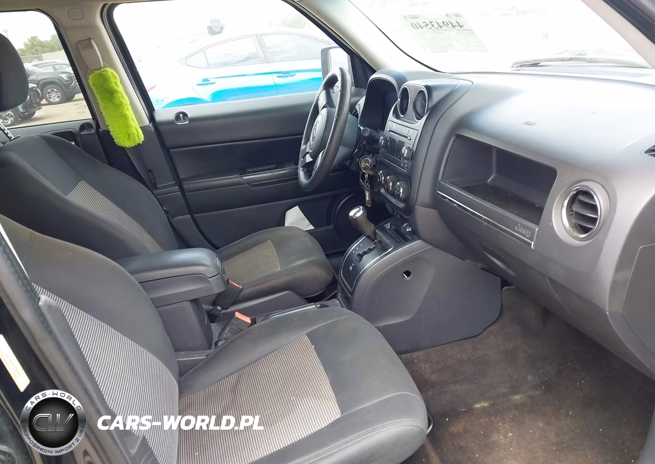 2014 Jeep Patriot Sport VIN:1C4NJPBA6ED504960 - 5