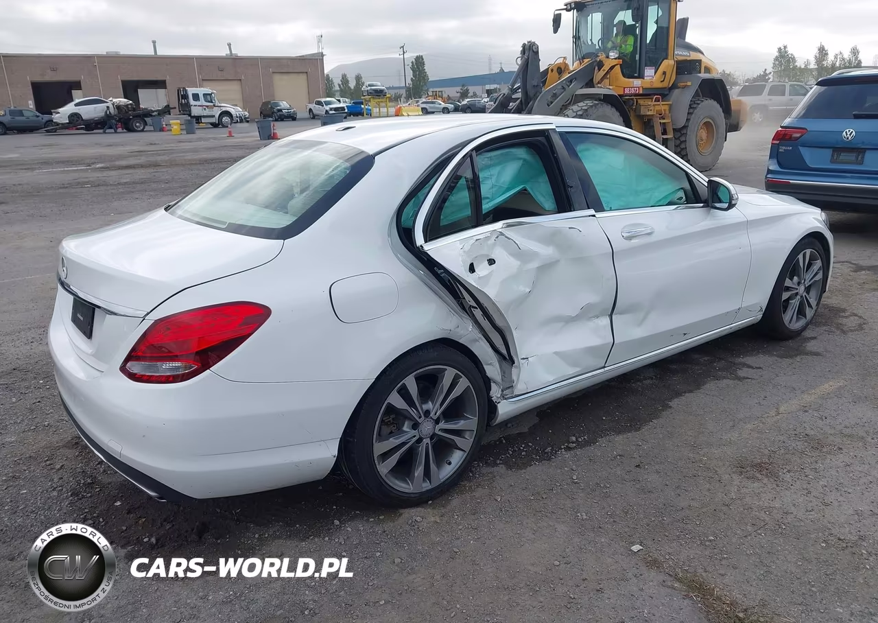 2017 Mercedes-Benz C 300 VIN:55SWF4JB9HU206736 - 4