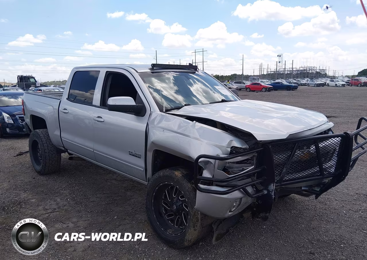 2018 Chevrolet Silverado 1500 2Lt – zdjęcie 1 z 17