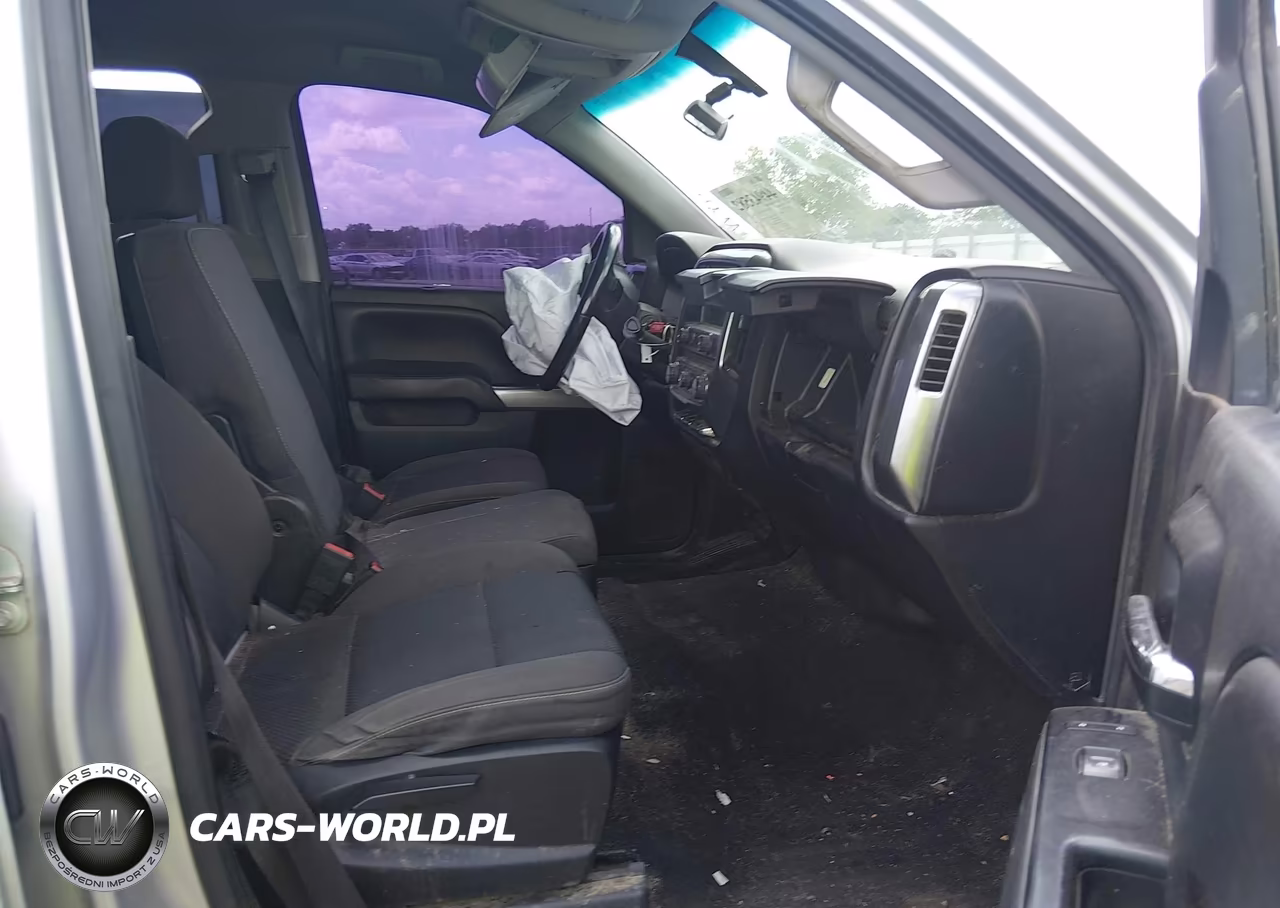 2018 Chevrolet Silverado 1500 2Lt VIN:3GCUKREC5JG185792 - 5