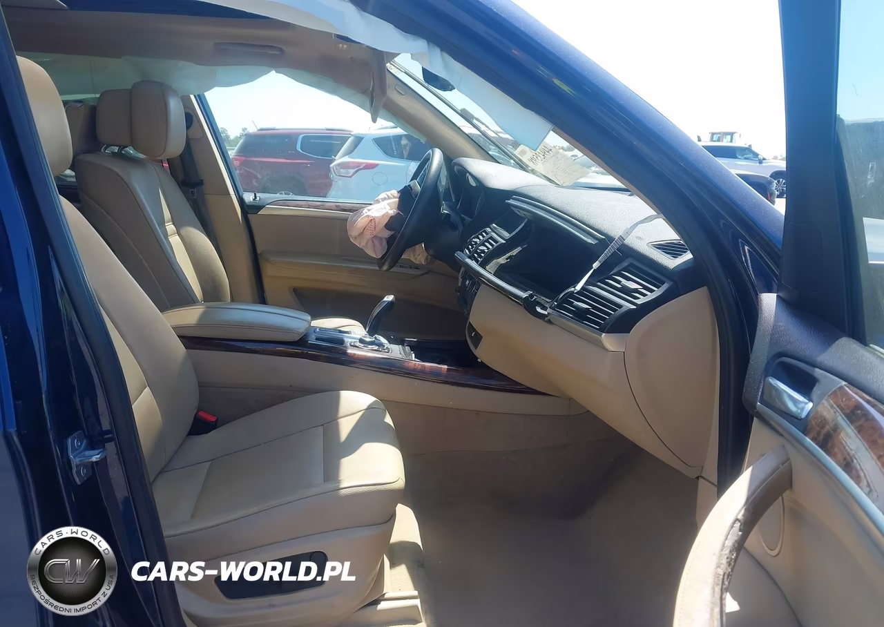 2013 BMW X5 xDrive35D VIN:5UXZW0C53D0B92261 - 5