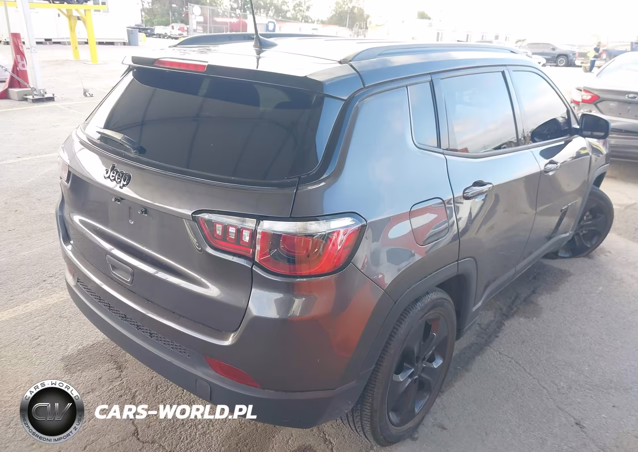2020 Jeep Compass Altitude Fwd VIN:3C4NJCBB1LT246615 - 4