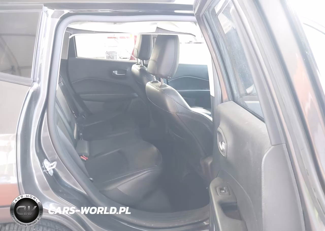 2020 Jeep Compass Altitude Fwd VIN:3C4NJCBB1LT246615 - 8