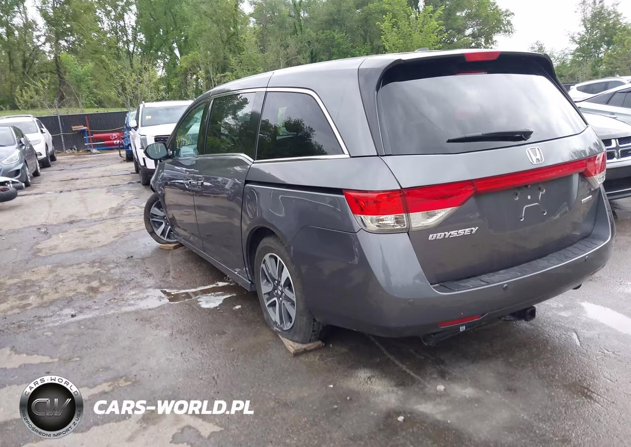 2015 Honda Odyssey Touring-Touring Elite VIN:5FNRL5H91FB077405 - 3