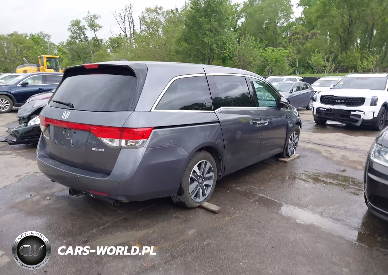 2015 Honda Odyssey Touring-Touring Elite VIN:5FNRL5H91FB077405 - 4