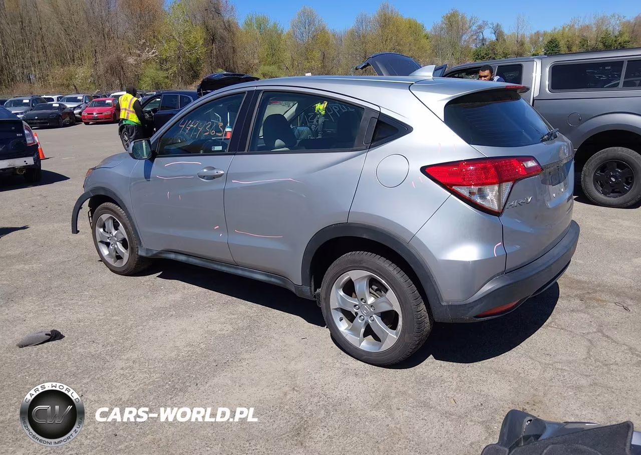 2019 Honda Hr-V Lx VIN:3CZRU6H37KG715864 - 3
