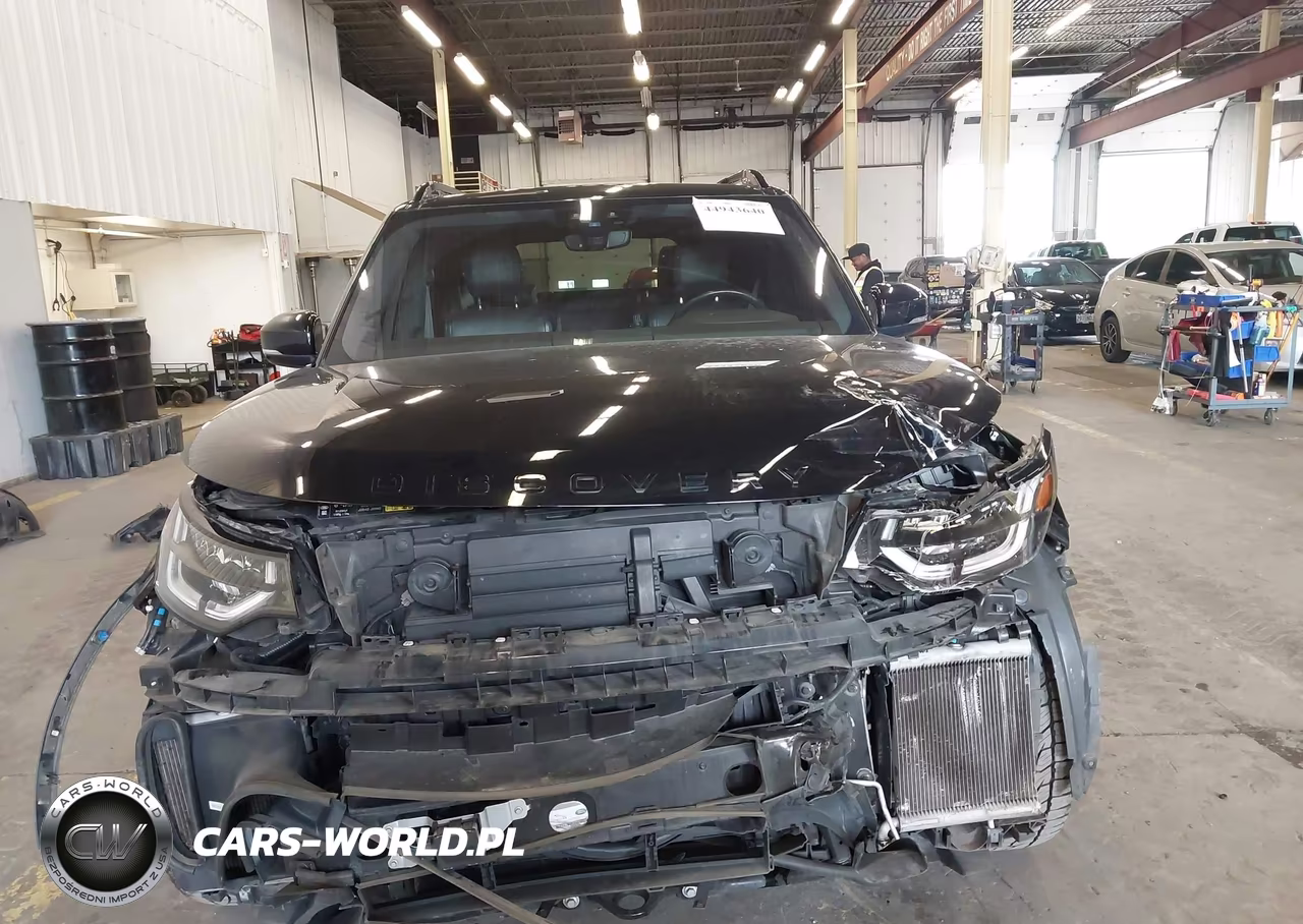 2020 Land Rover Discovery Hse VIN:SALRR2RV3L2433465 - 13