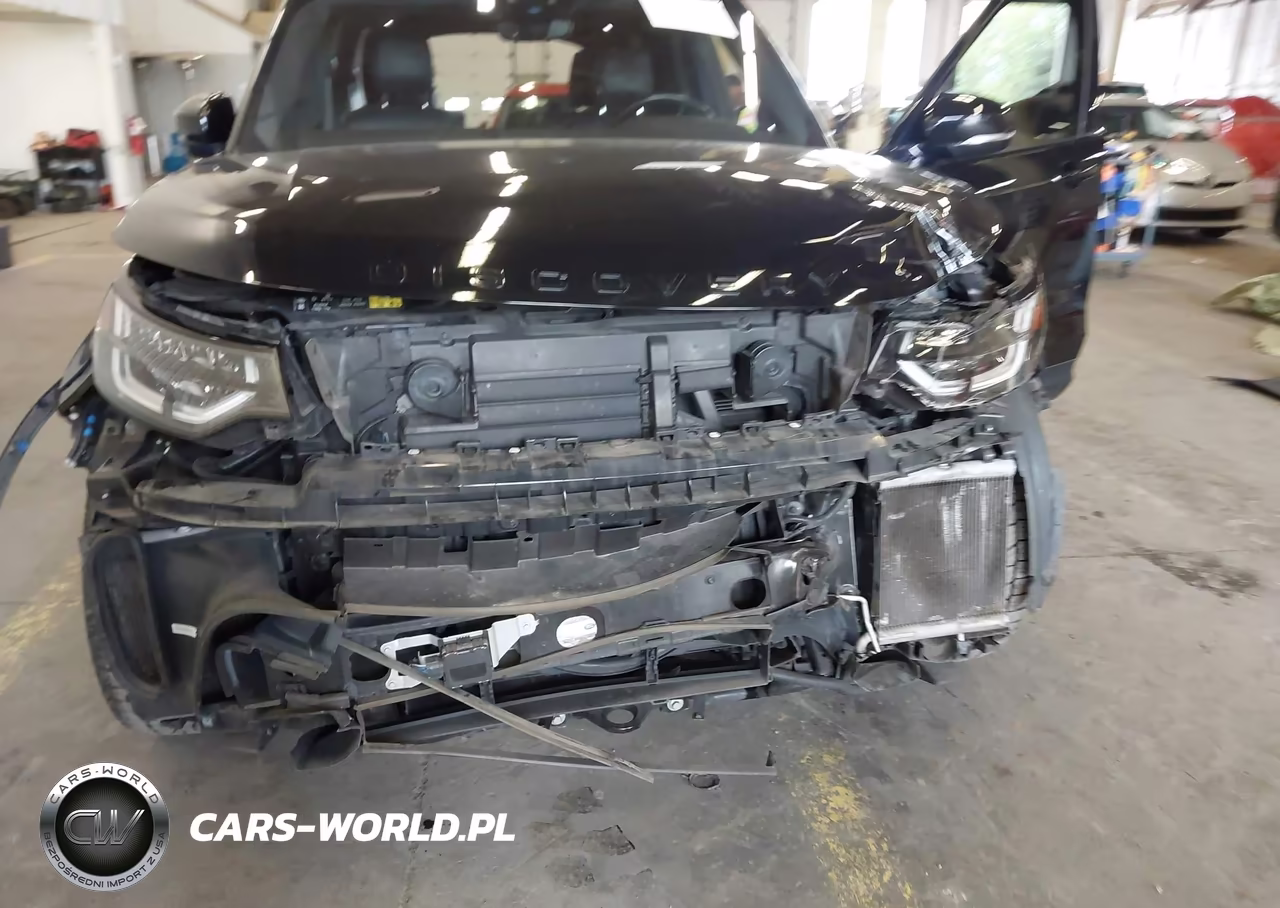 2020 Land Rover Discovery Hse VIN:SALRR2RV3L2433465 - 6