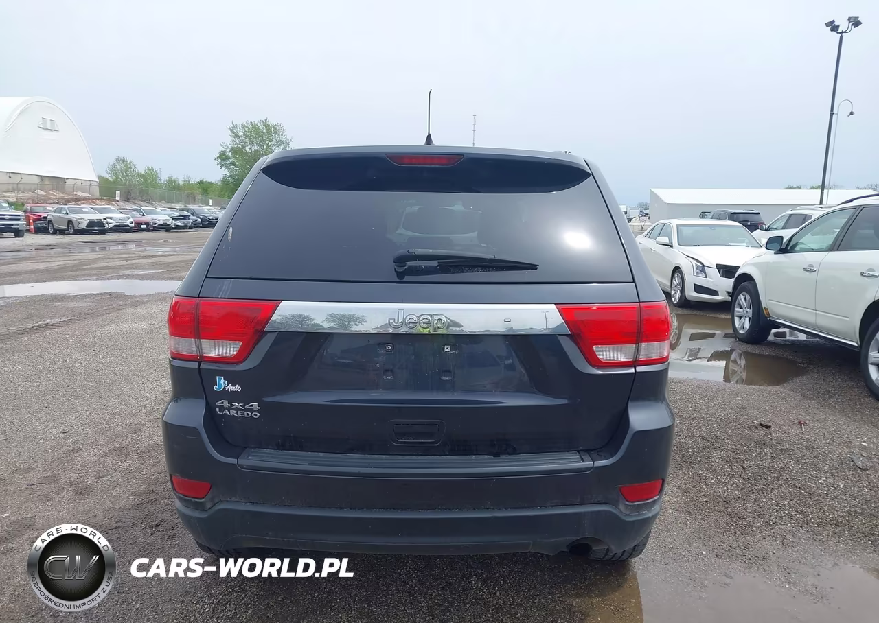 2012 Jeep Grand Cherokee Laredo VIN:1C4RJFAG6CC267715 - 16