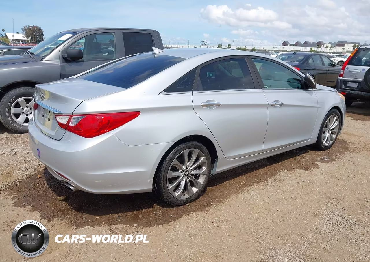 2013 Hyundai Sonata Se VIN:5NPEC4ACXDH580668 - 4