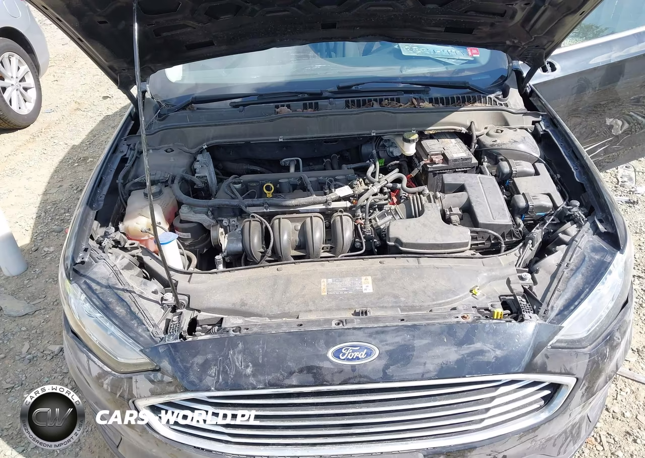 2020 Ford Fusion Se VIN:3FA6P0H7XLR118526 - 10