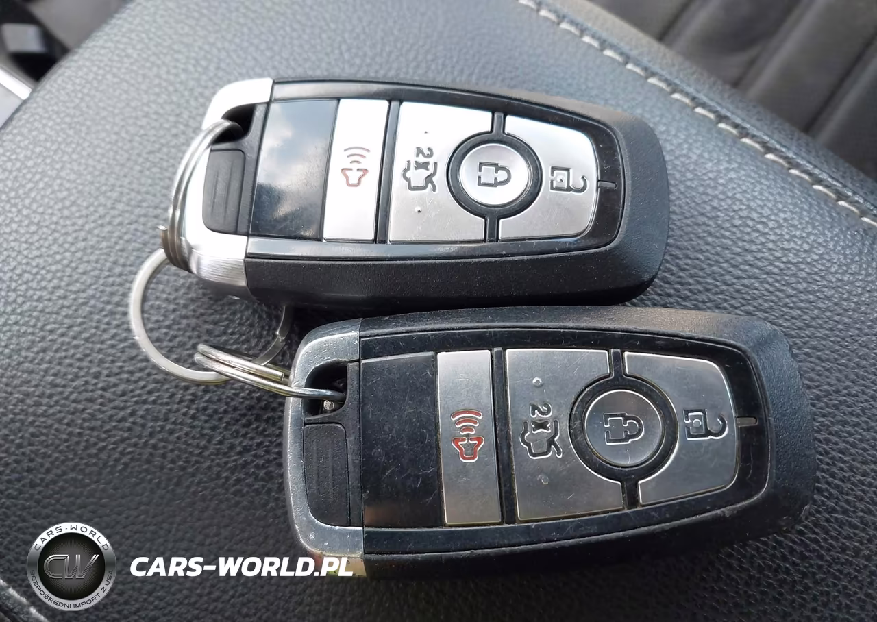 2020 Ford Fusion Se VIN:3FA6P0H7XLR118526 - 11