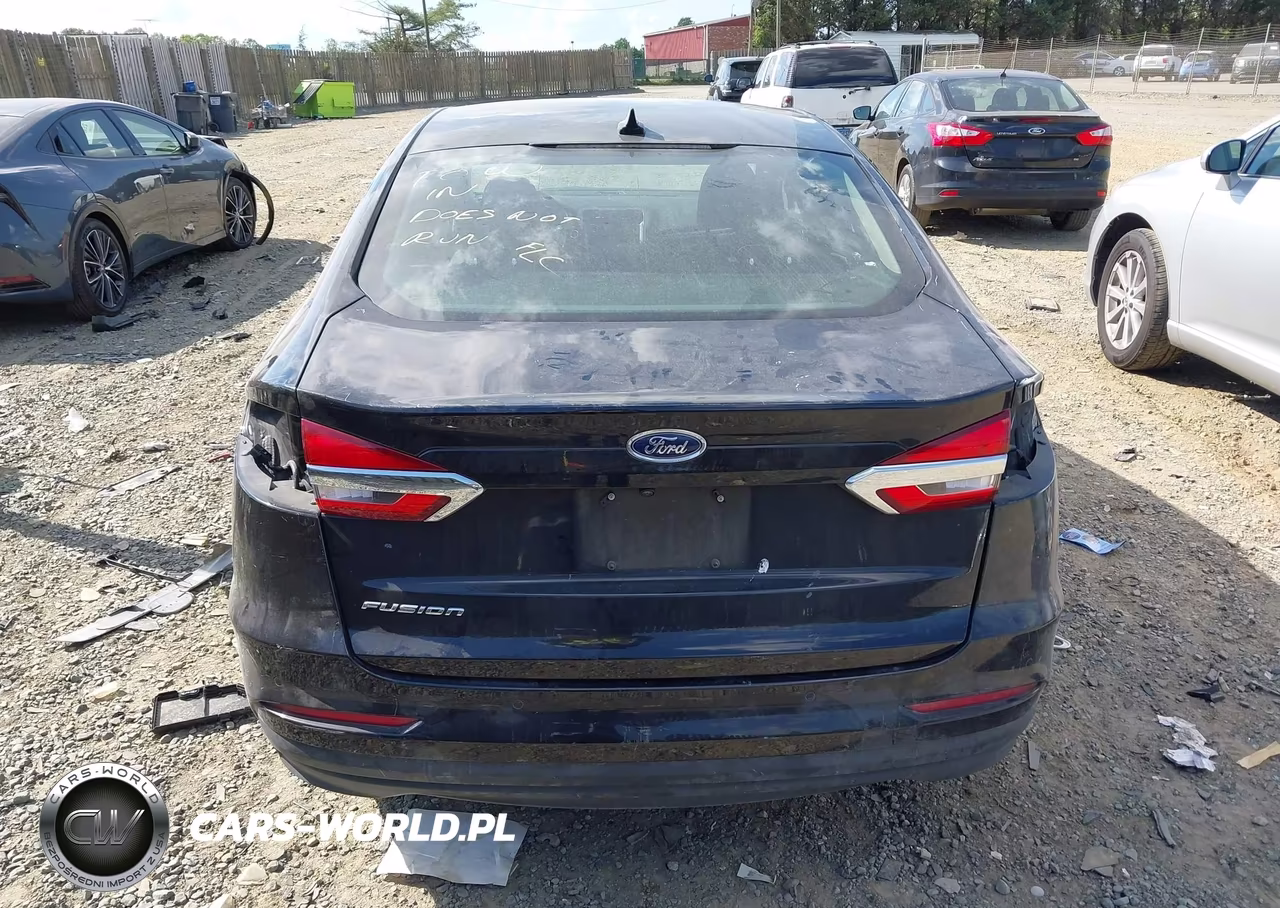 2020 Ford Fusion Se VIN:3FA6P0H7XLR118526 - 17