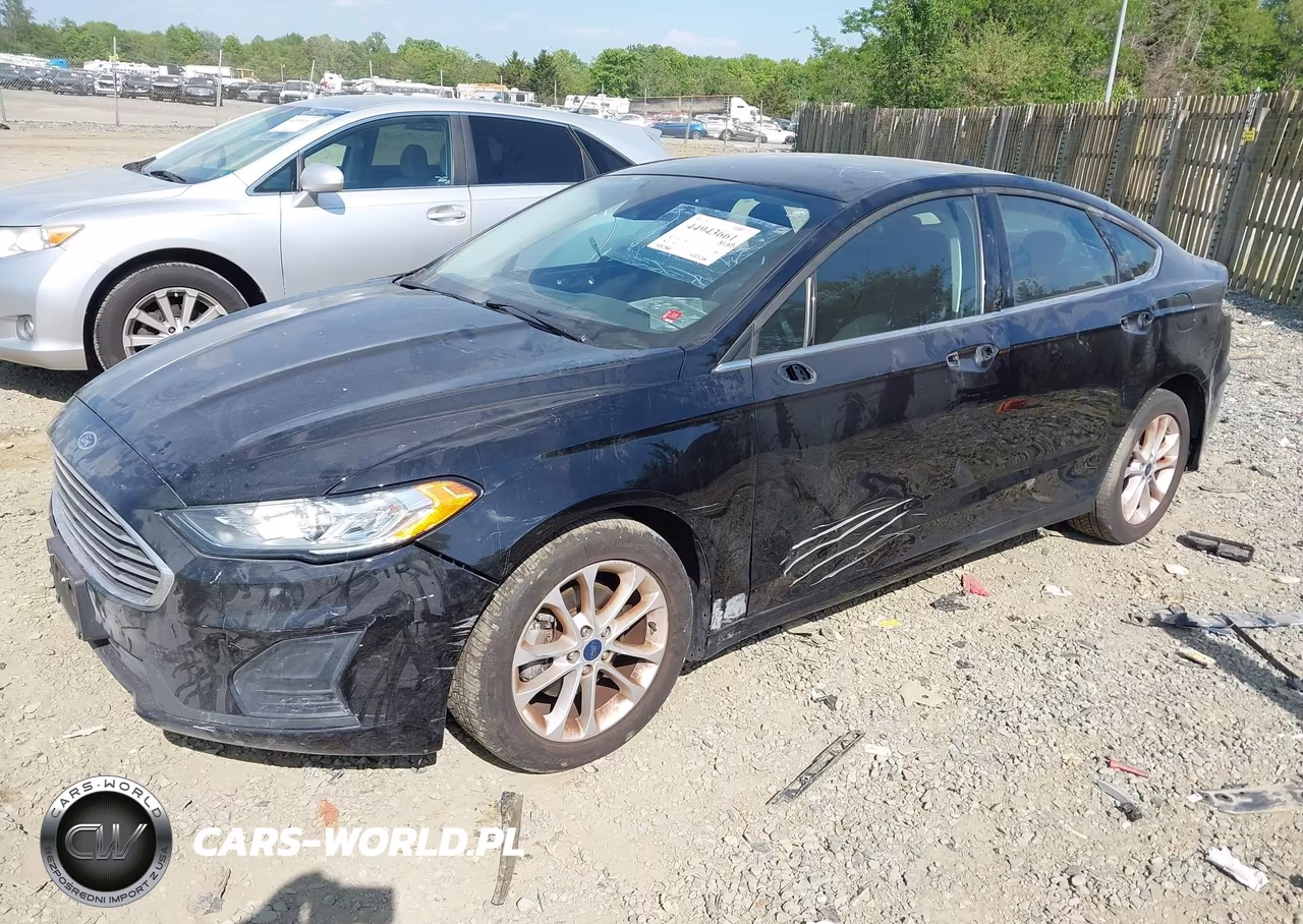 2020 Ford Fusion Se VIN:3FA6P0H7XLR118526 - 2