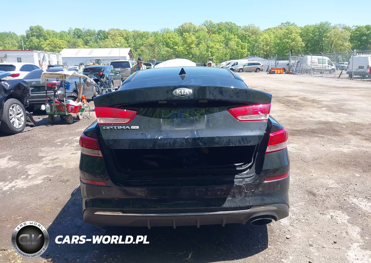 2019 Kia Optima Lx VIN:5XXGT4L35KG340782 - 16