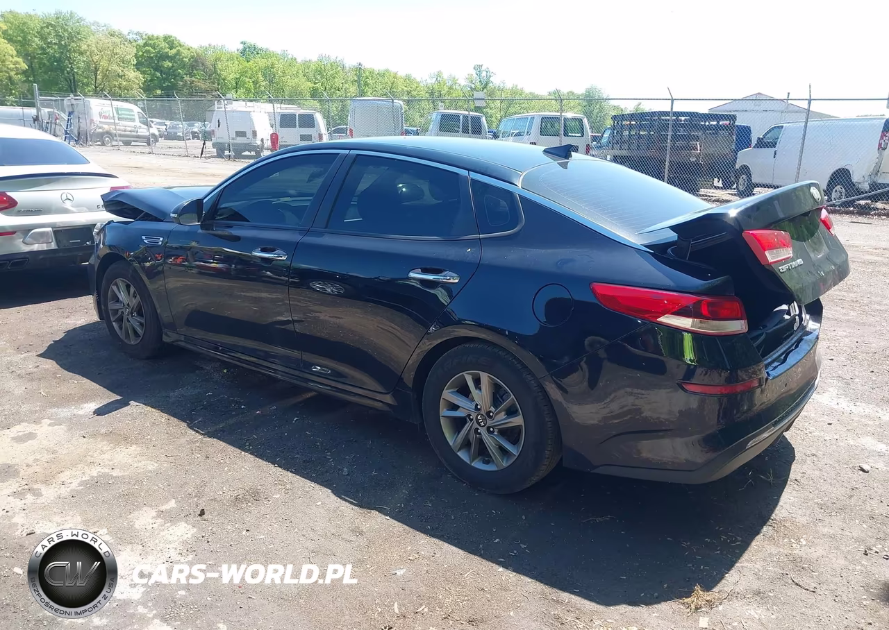 2019 Kia Optima Lx VIN:5XXGT4L35KG340782 - 3