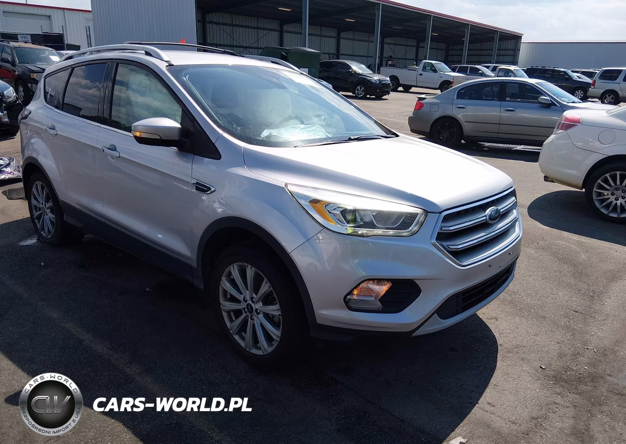 2017 Ford Escape Titanium – zdjęcie 1 z 16