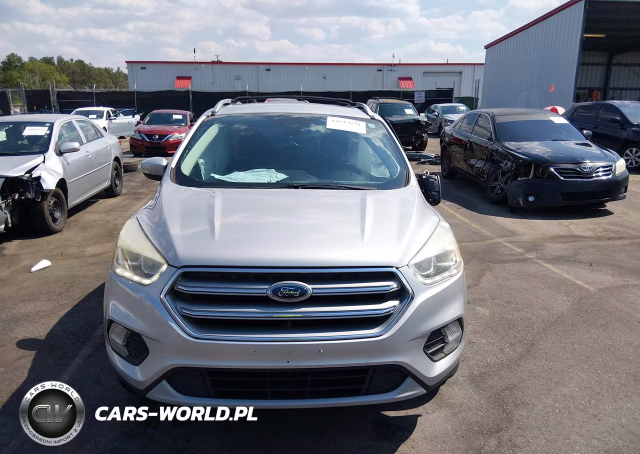 2017 Ford Escape Titanium VIN:1FMCU9J95HUE10246 - 12