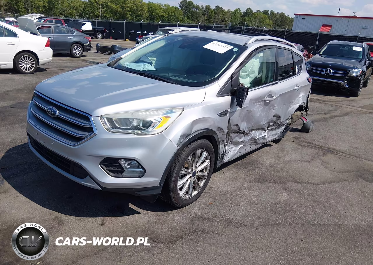 2017 Ford Escape Titanium VIN:1FMCU9J95HUE10246 - 2