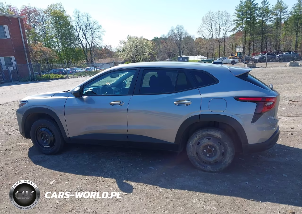 2024 Chevrolet Trax Ls VIN:KL77LFE22RC020553 - 14