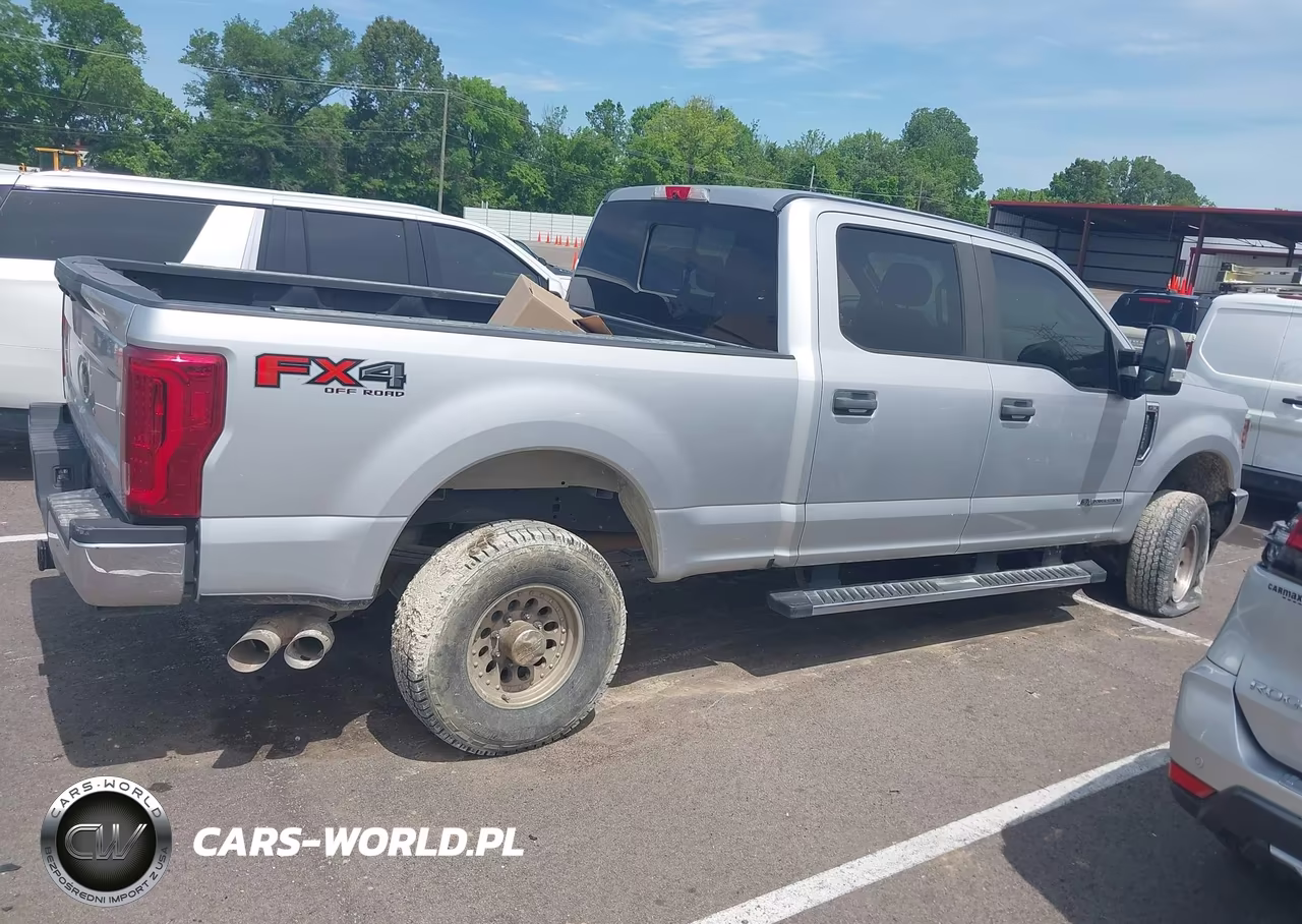 2018 Ford F-250 Xl VIN:1FT7W2BT8JEC04601 - 13