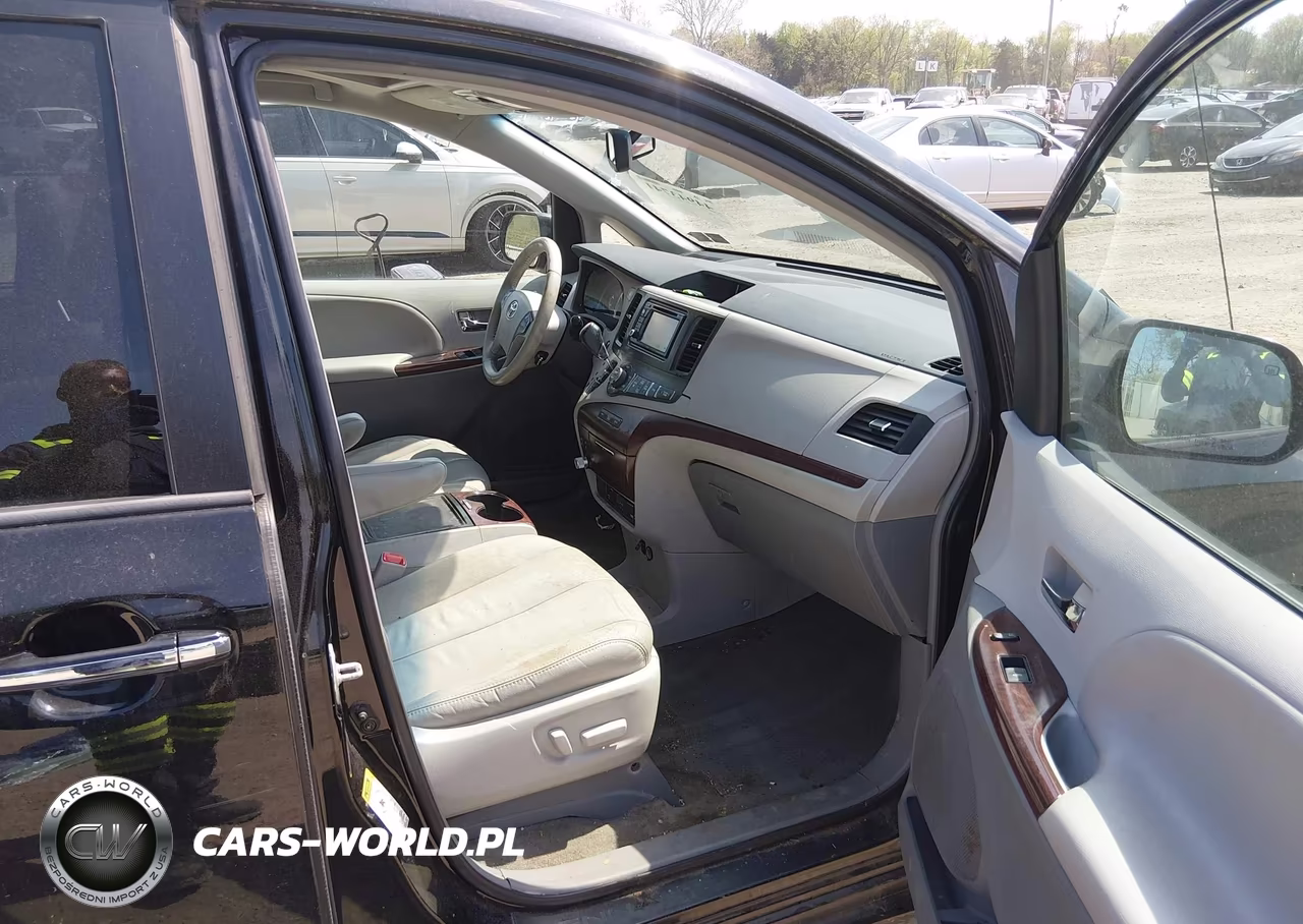 2014 Toyota Sienna Xle V6 8 Passenger VIN:5TDYK3DCXES418251 - 5